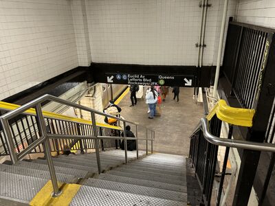 Subway-Station Hoyt-Schermerhorn Streets (Drehort "Der Prinz aus Zamunda" und Musikvideo "Bad" von Michael Jackson)